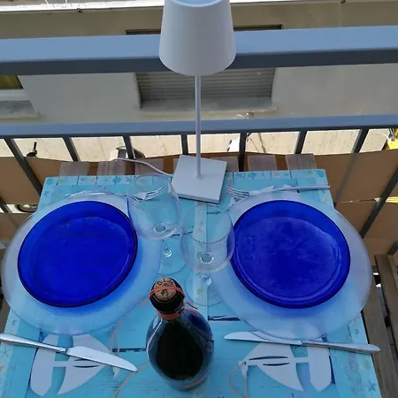 شقة Intero Sul Mare Passeggiata فياريجيو