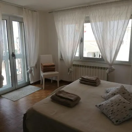 Intero Sul Mare Passeggiata Appartamento *