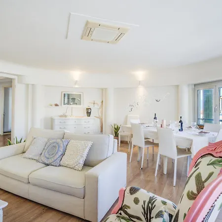 Διαμέρισμα Intero Sul Mare Passeggiata