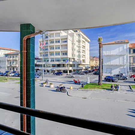 Intero Sul Mare Passeggiata Διαμέρισμα *