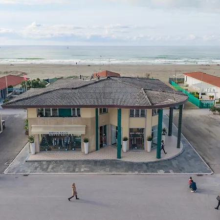 Apartamento Intero Sul Mare Passeggiata