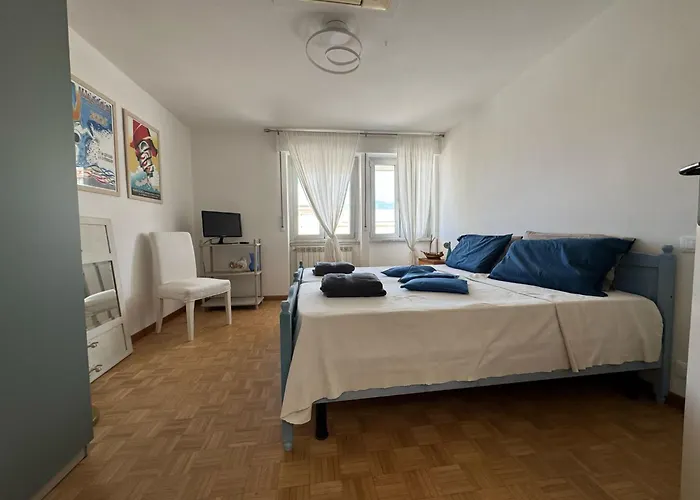 Intero Sul Mare Passeggiata Apartment Viareggio