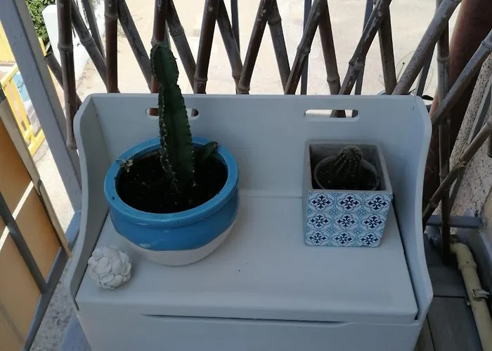 Intero Sul Mare Passeggiata Apartment *