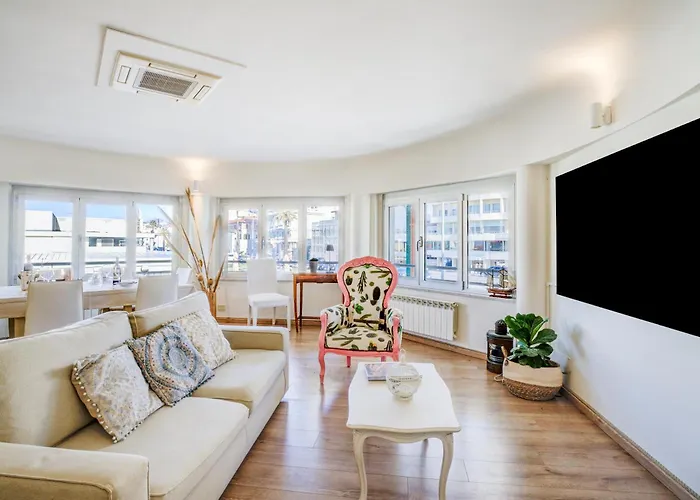 Intero Sul Mare Passeggiata Апартаменти В'яреджо