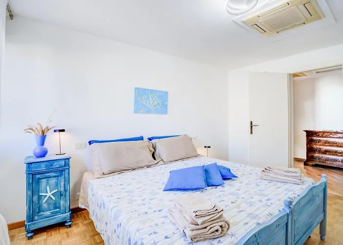 Διαμέρισμα Intero Sul Mare Passeggiata Βιαρέτζιο