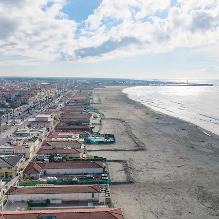 Intero Sul Mare Passeggiata *