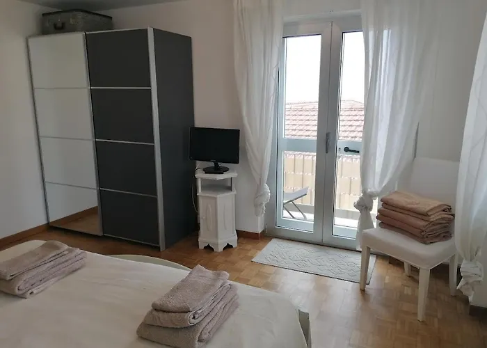 Intero Sul Mare Passeggiata 비아레지오